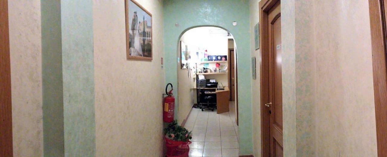 Felicia Rooms Rom Exteriör bild