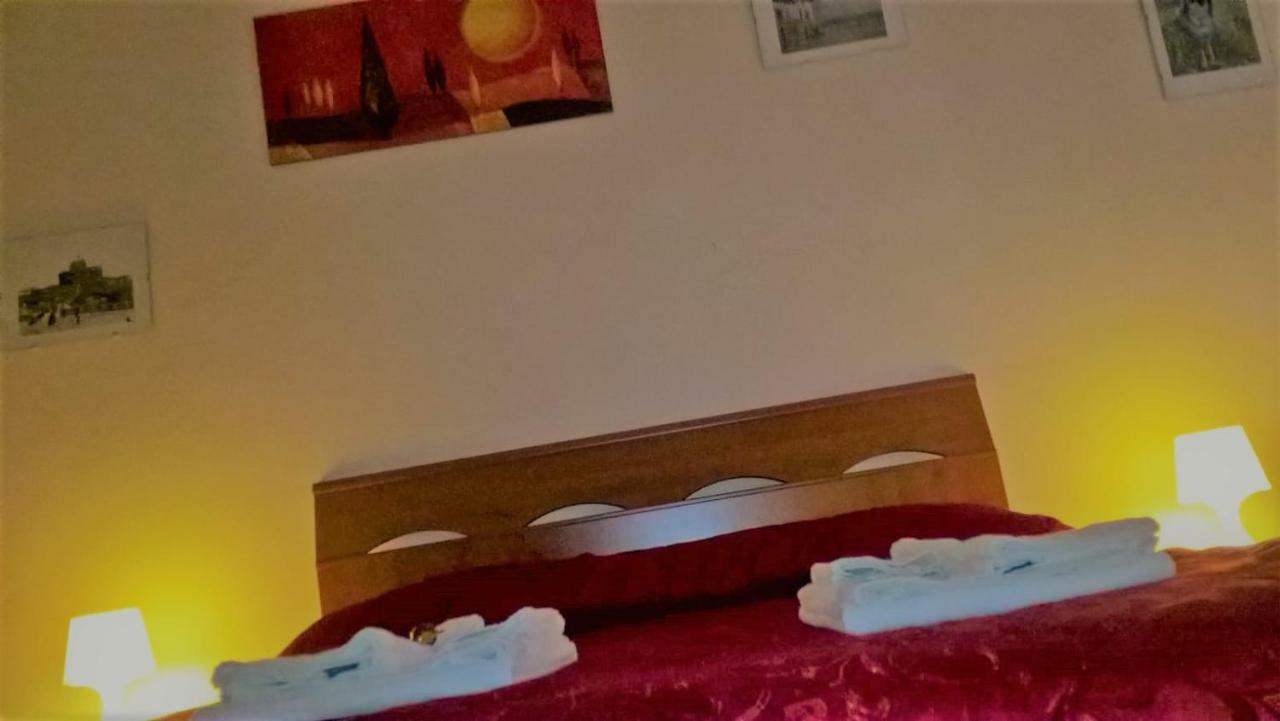Felicia Rooms Rom Exteriör bild