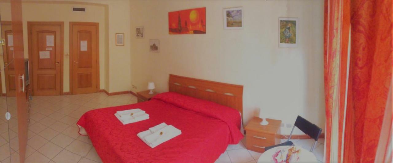 Felicia Rooms Rom Exteriör bild